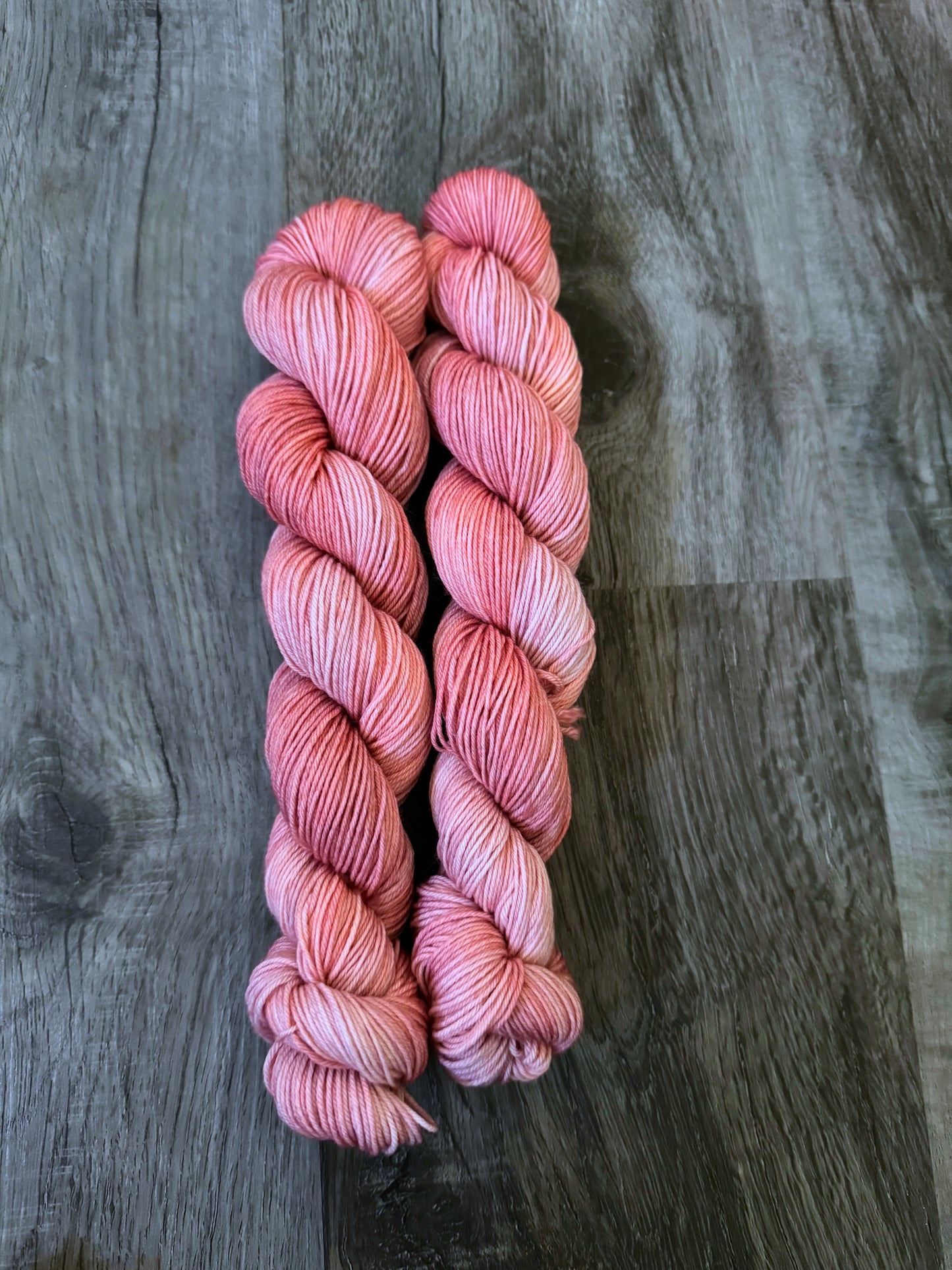 Winterglow on Ruth Sock Halvsies (50g Skeins)
