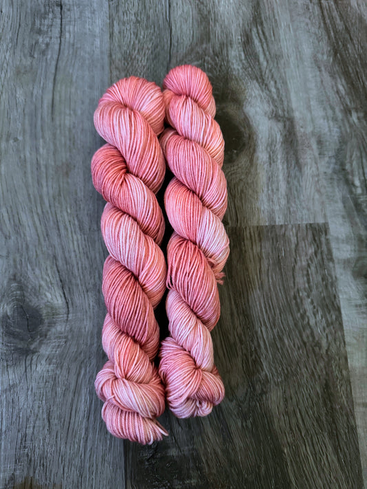 Winterglow on Ruth Sock Halvsies (50g Skeins)